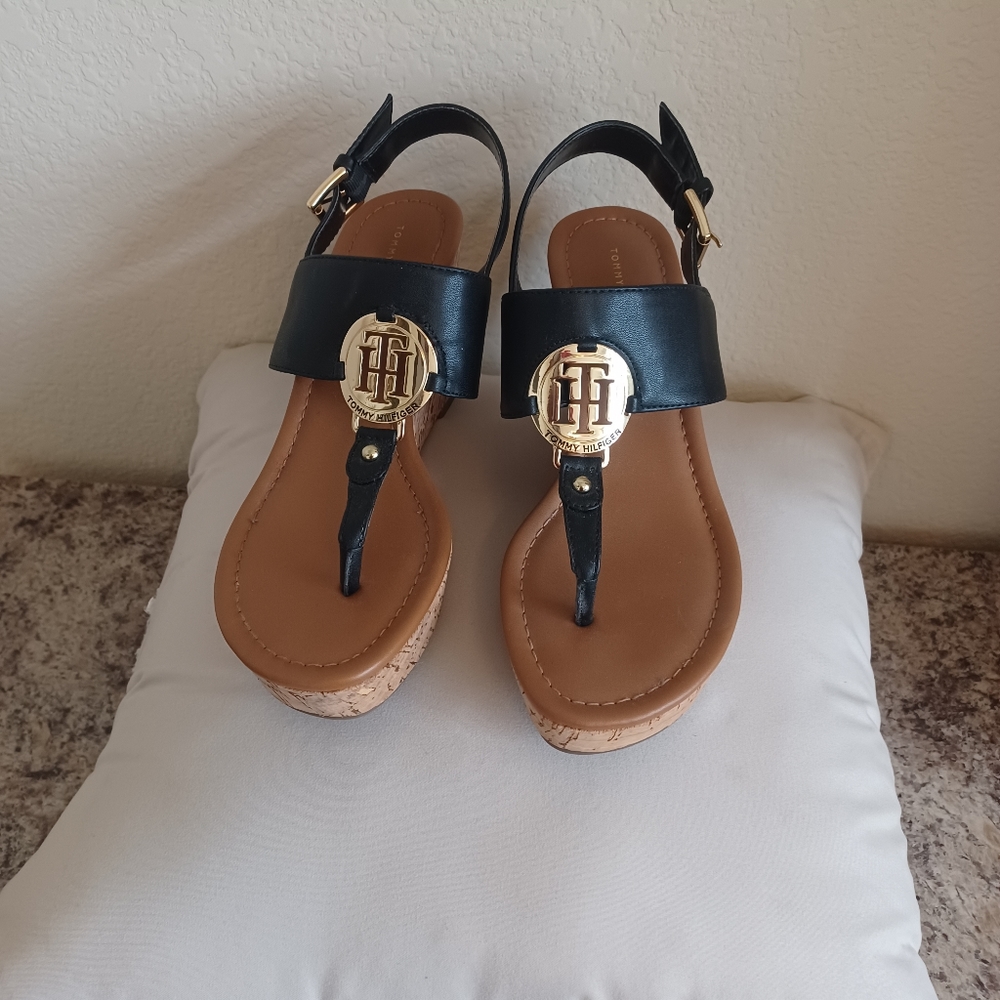 Tommy Hilfiger Women's Wedge Sandals